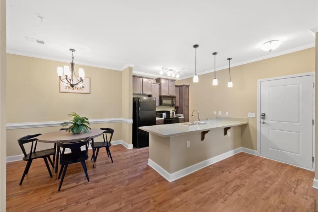 Viagem Perfect 1Br With Balcony Pool And Gym Lejlighed Myrtle Beach Eksteriør billede